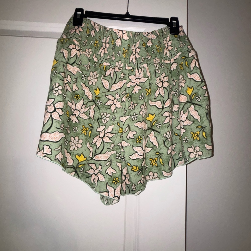 Aerie Green Floral Women's Shorts
